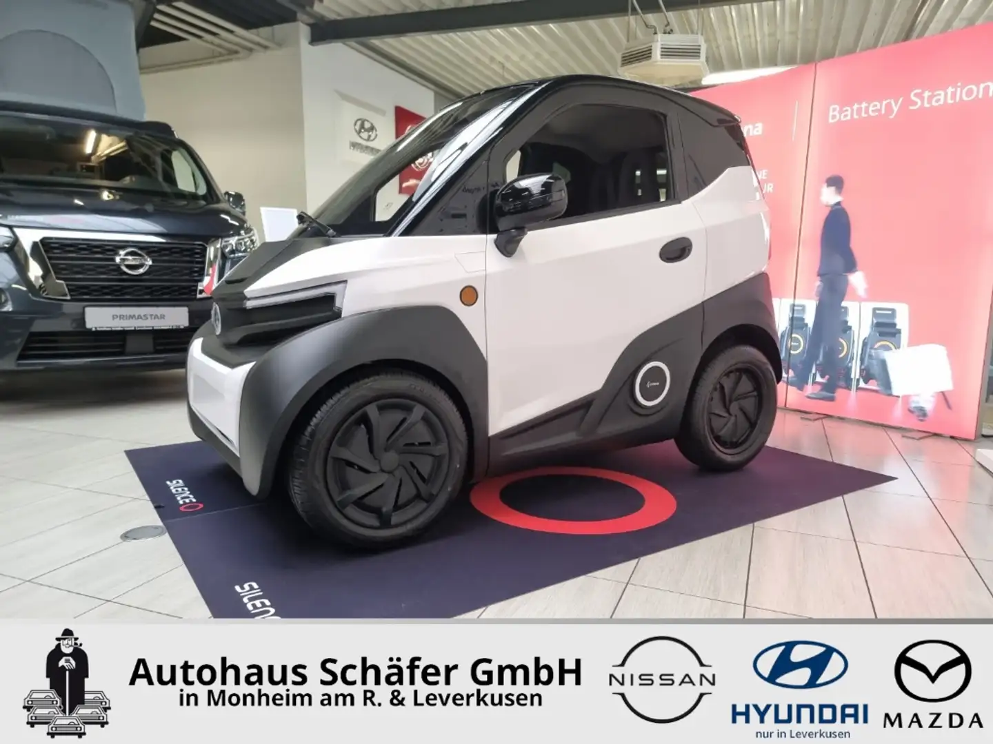 Silence S04 2 Batterien L7 11,2kWh 149km 85km/h LED Keyless BT Weiß - 1