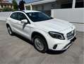 Mercedes-Benz GLA 200 d Business 4matic auto - thumbnail 2