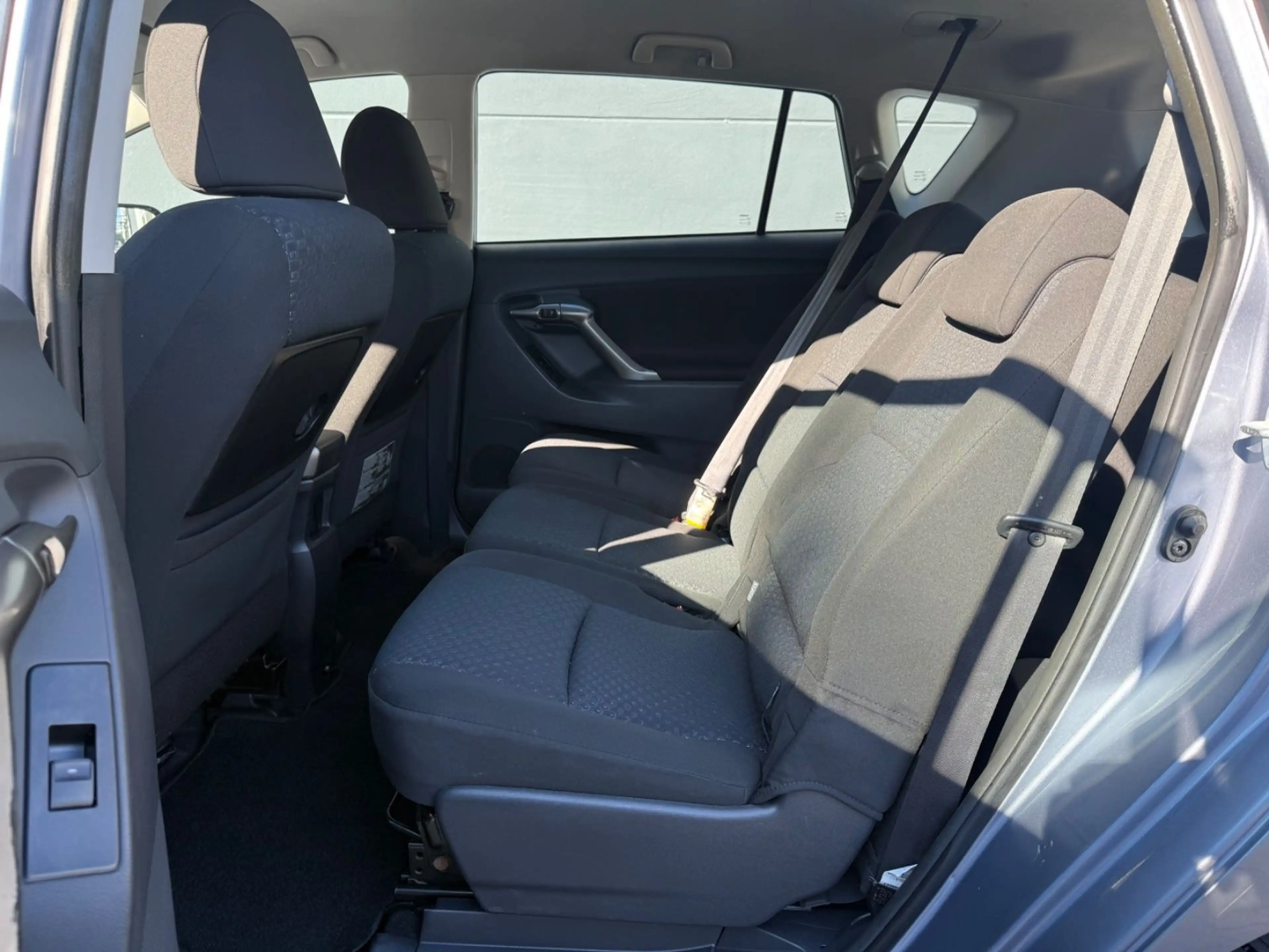 Toyota Verso 1.6 Life 132PS 7-Sitzer Klima AHK 2.Hand — photo 11