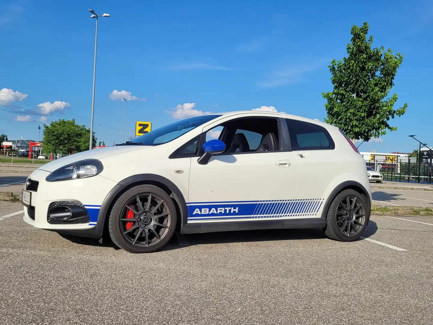 Abarth Grande Punto - 1