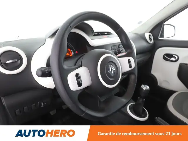 Renault Twingo view 11
