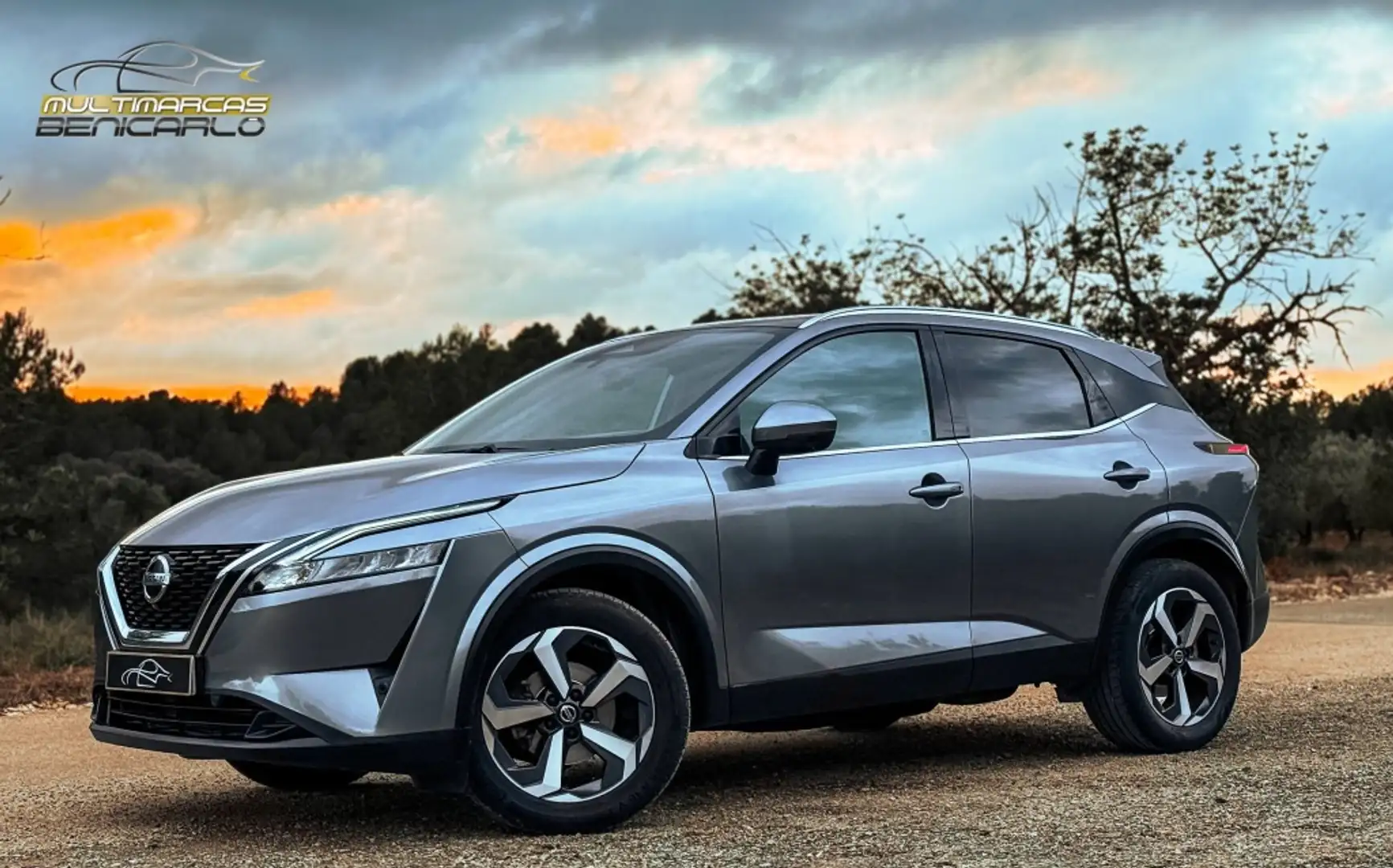 Nissan Qashqai 1.3 DIG-T mHEV 12V N-Connecta 4x2 103kW Gris - 1