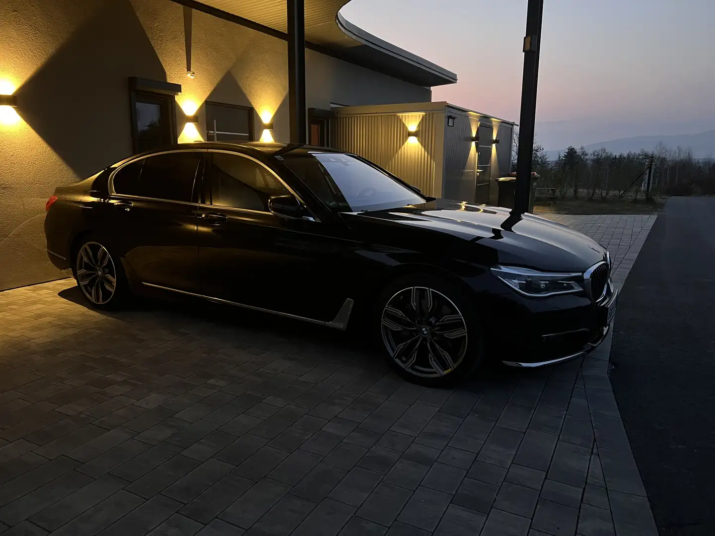 BMW 730 730d - 1