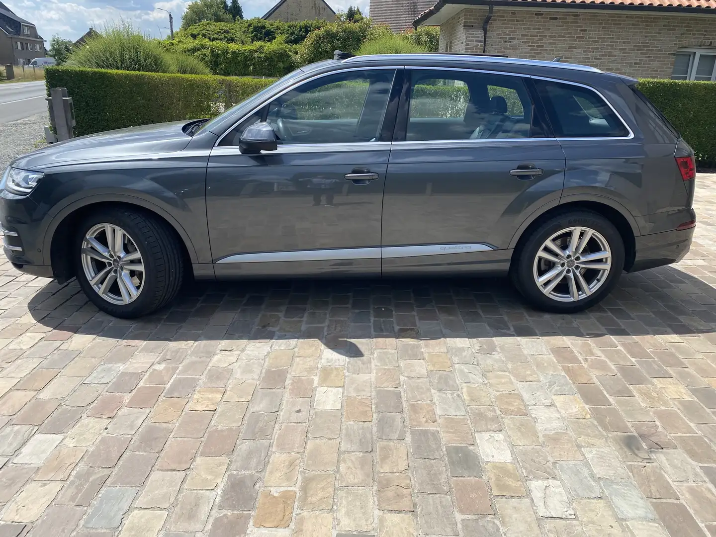 Audi Q7 GERESERVEERD Gris - 2