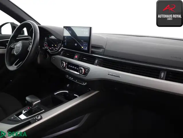 Audi A4 view 10