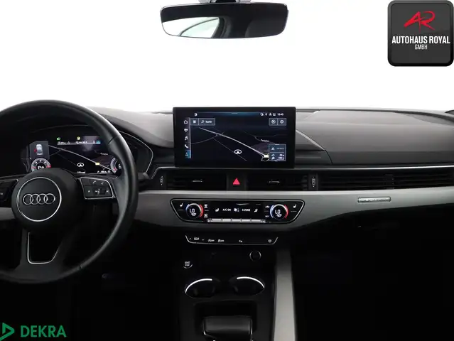 Audi A4 view 9