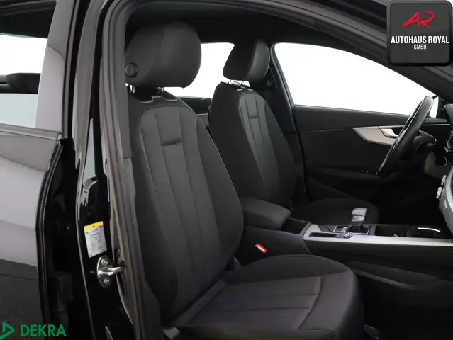 Audi A4 view 11