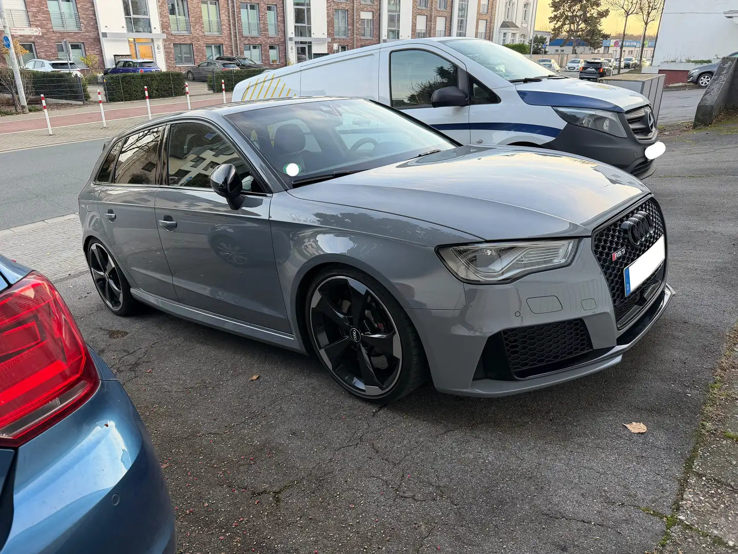 Audi RS3 RS3 Sportback S tronic Grau - 1