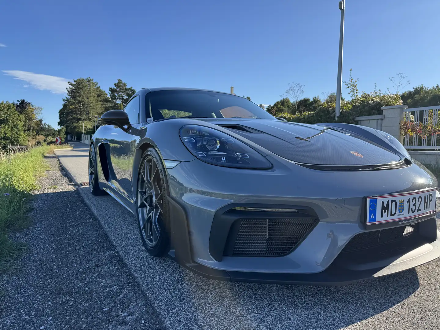Porsche 718 GT4RS Grau - 2