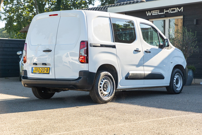 Peugeot Partner 1.2 PureTech Premium I 4 stuks op voorraad I — photo 10