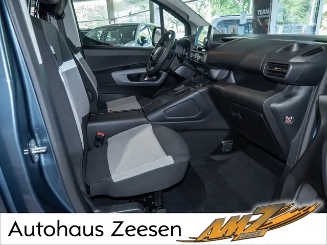 Citroen Berlingo view 2