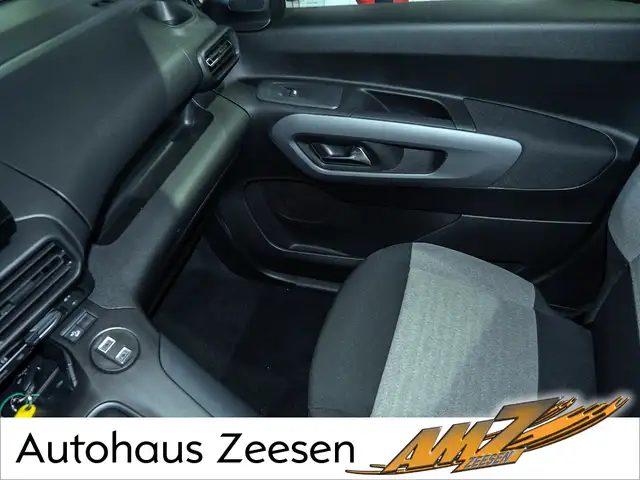 Citroen Berlingo view 12