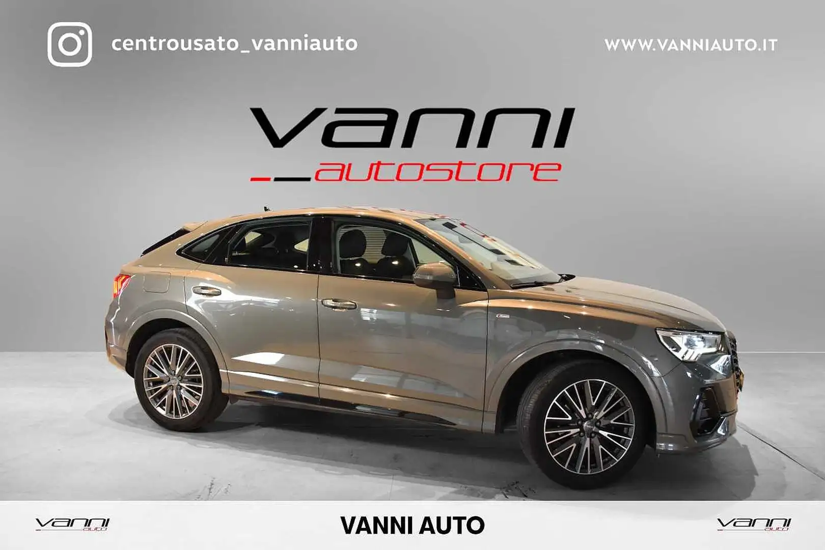 Audi Q3 SPB 35 TDI S tronic S line edition - SERVICE AUDI Gris - 1