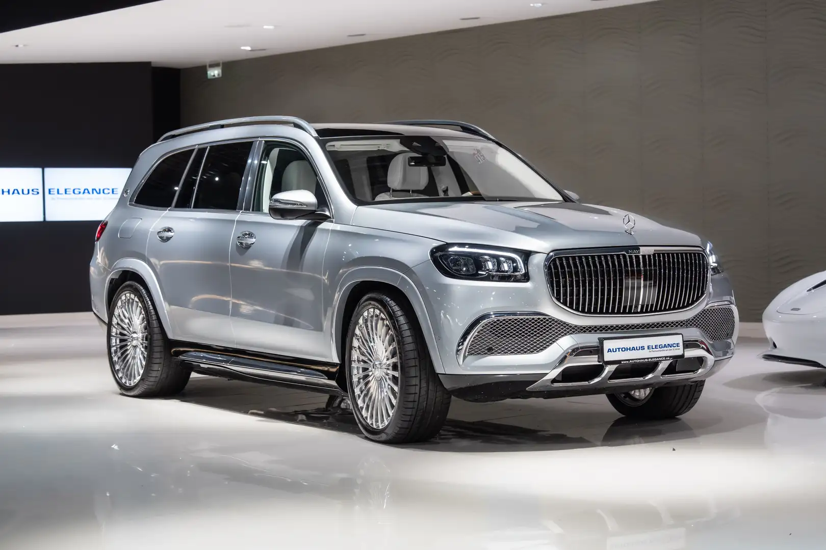 Mercedes-Benz GLS 600 Maybach 4Matic*1.CLASS-FOND*EXCL.DESIGNO Grau - 2