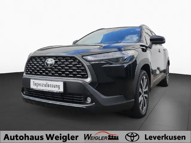 Toyota Corolla Cross Hybrid FWD Teamplayer