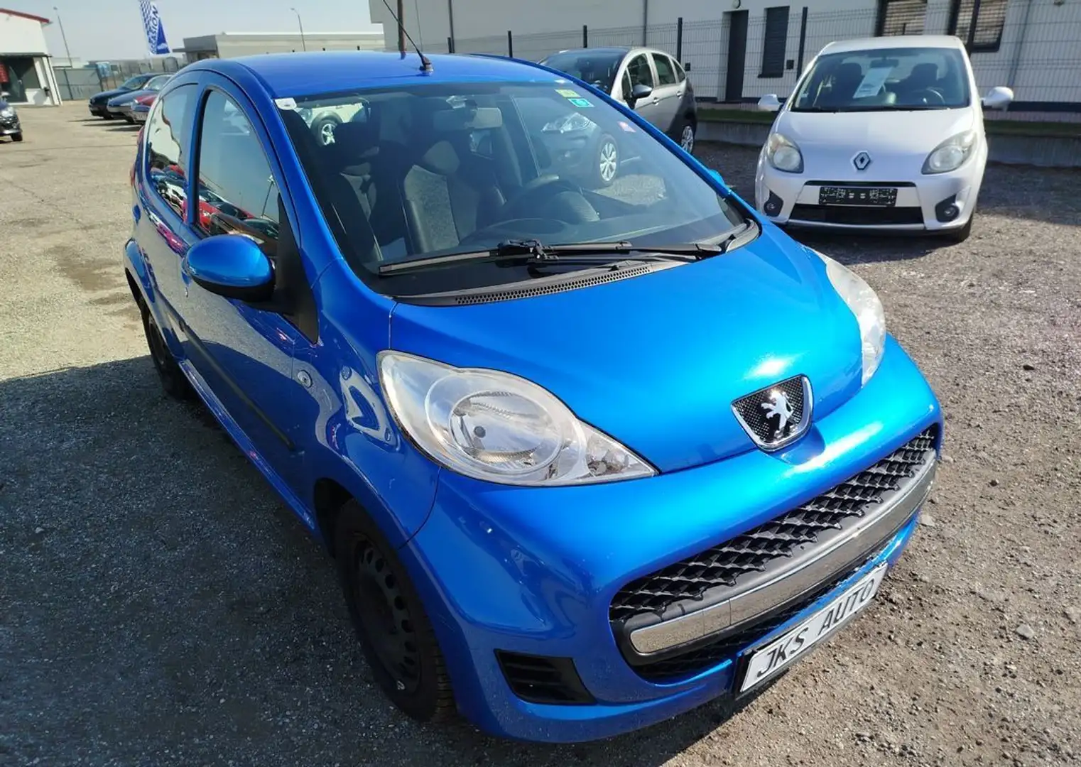 Peugeot 107 5 Portes 1.0 i 12V 68 cv Bleu - 2