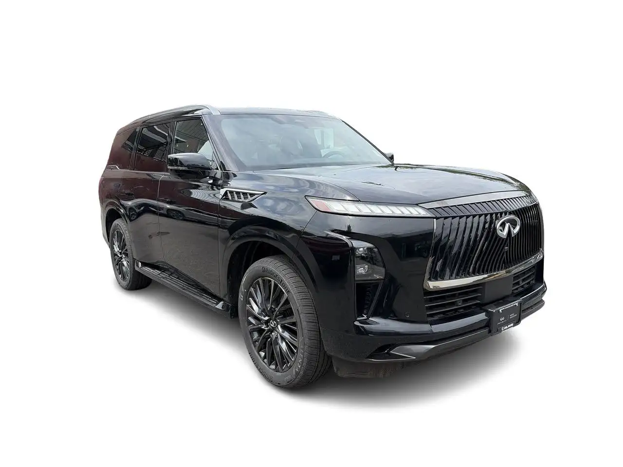 Infiniti QX80 снимка Infiniti QX80
