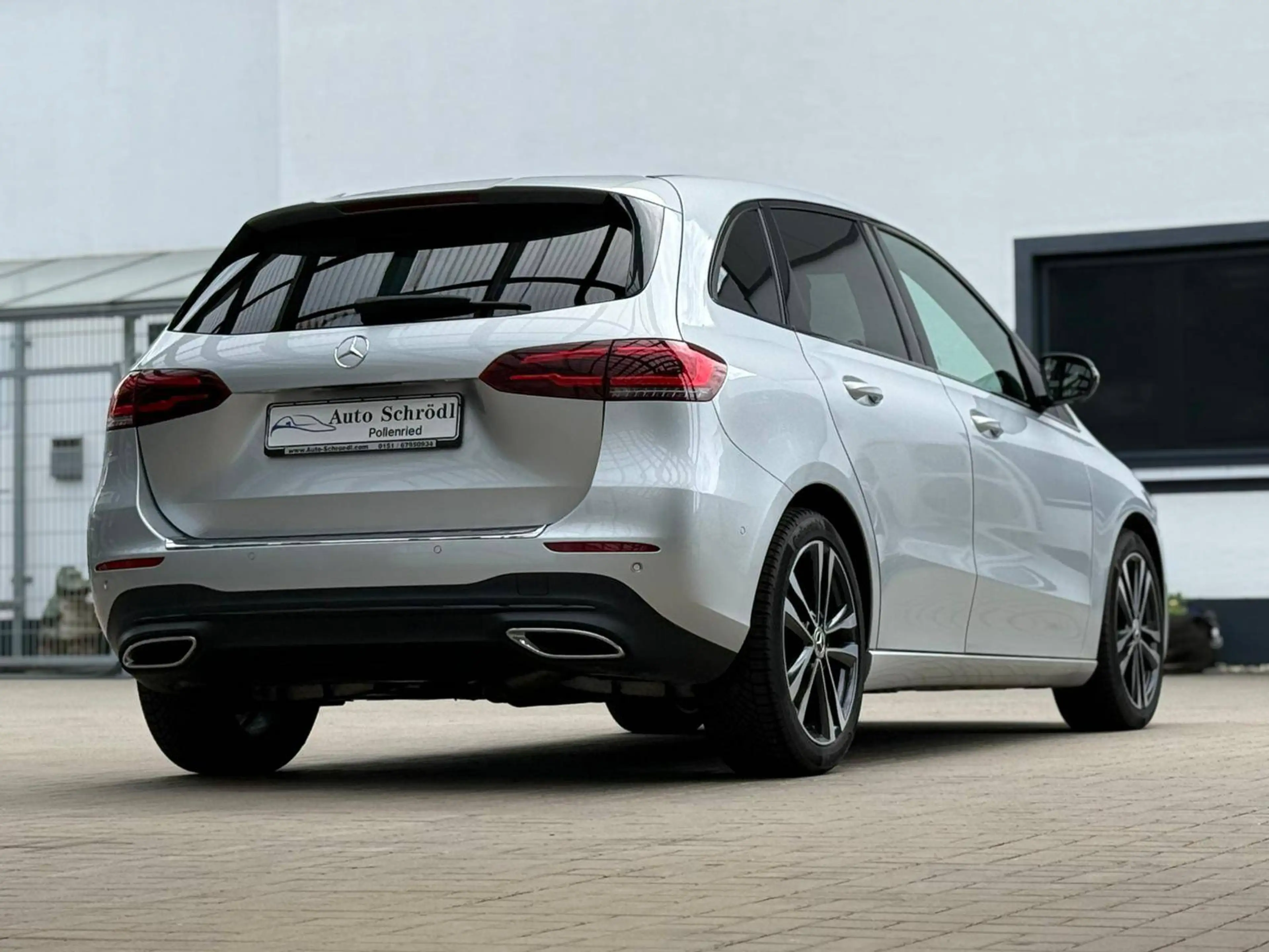 Mercedes-Benz B 220 d Aut. Progressive, HUD, Pano, 360°K, ACC, AR, LED, El Heck, Night-Paket, Tot-W, Fernl-Ass. — photo 5