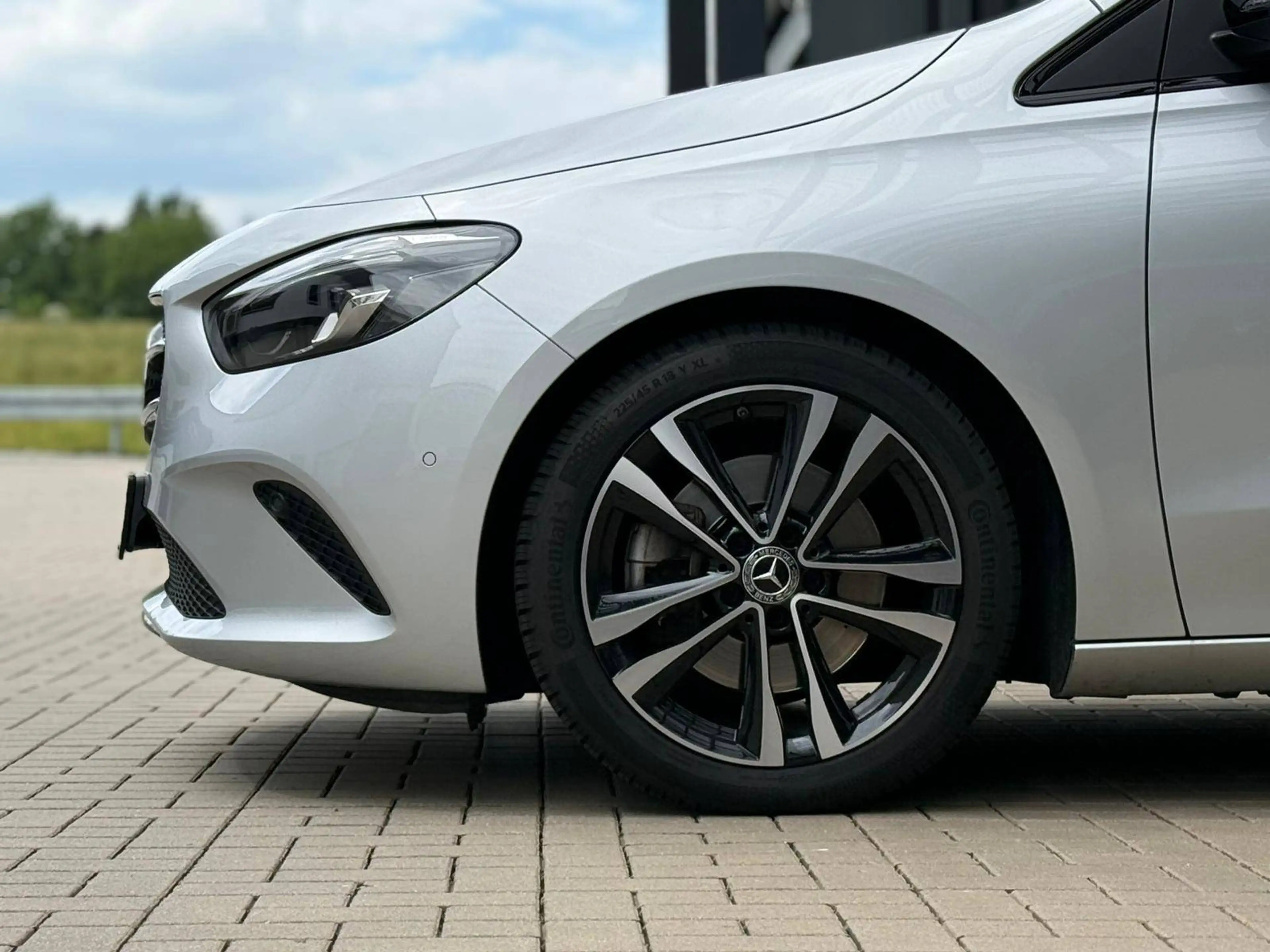 Mercedes-Benz B 220 d Aut. Progressive, HUD, Pano, 360°K, ACC, AR, LED, El Heck, Night-Paket, Tot-W, Fernl-Ass. — photo 11