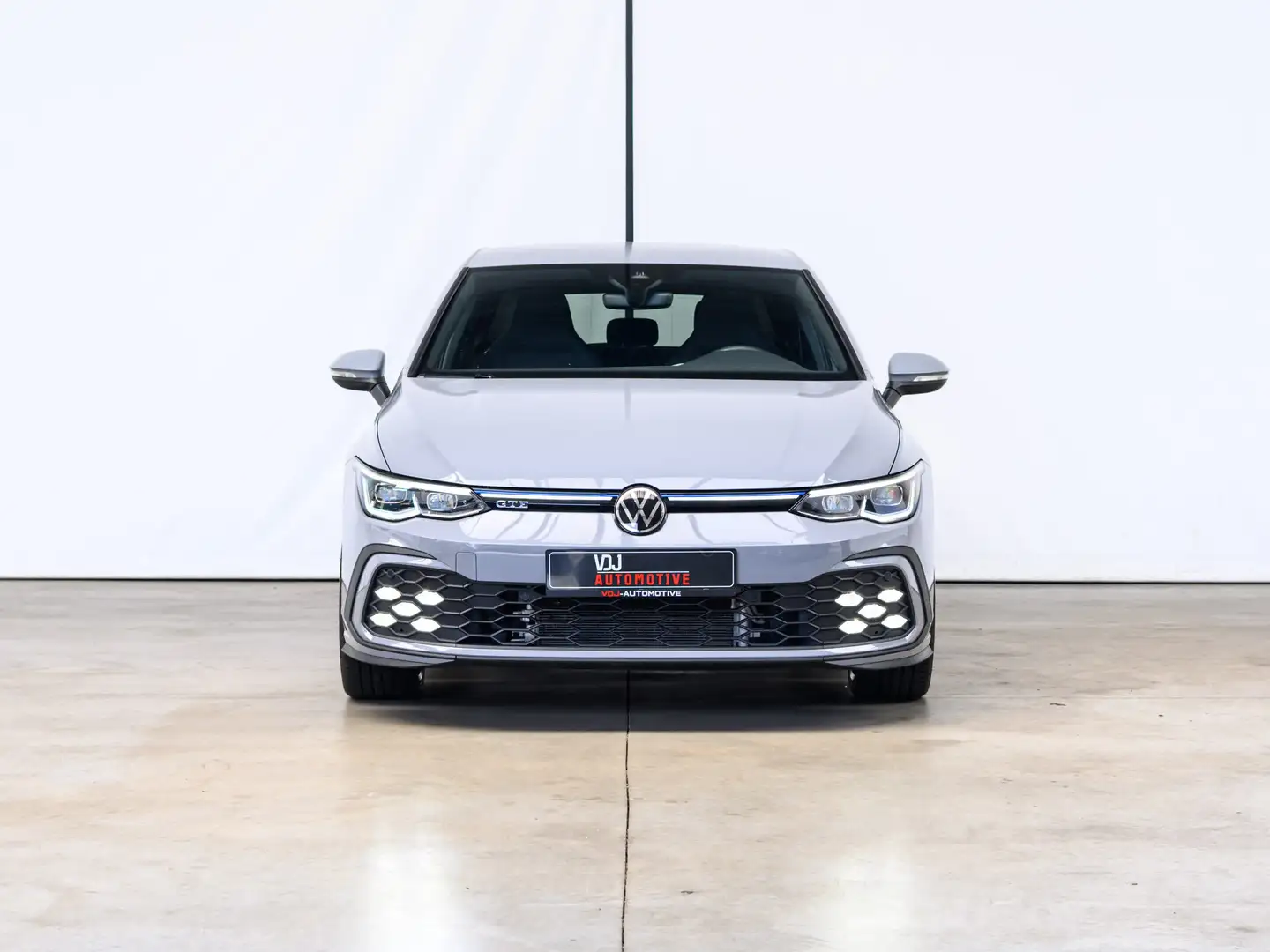 Volkswagen Golf GTE 1.4 TSI GTE DSG | BTW | GARANTIE | PANO | IQ | Grijs - 2