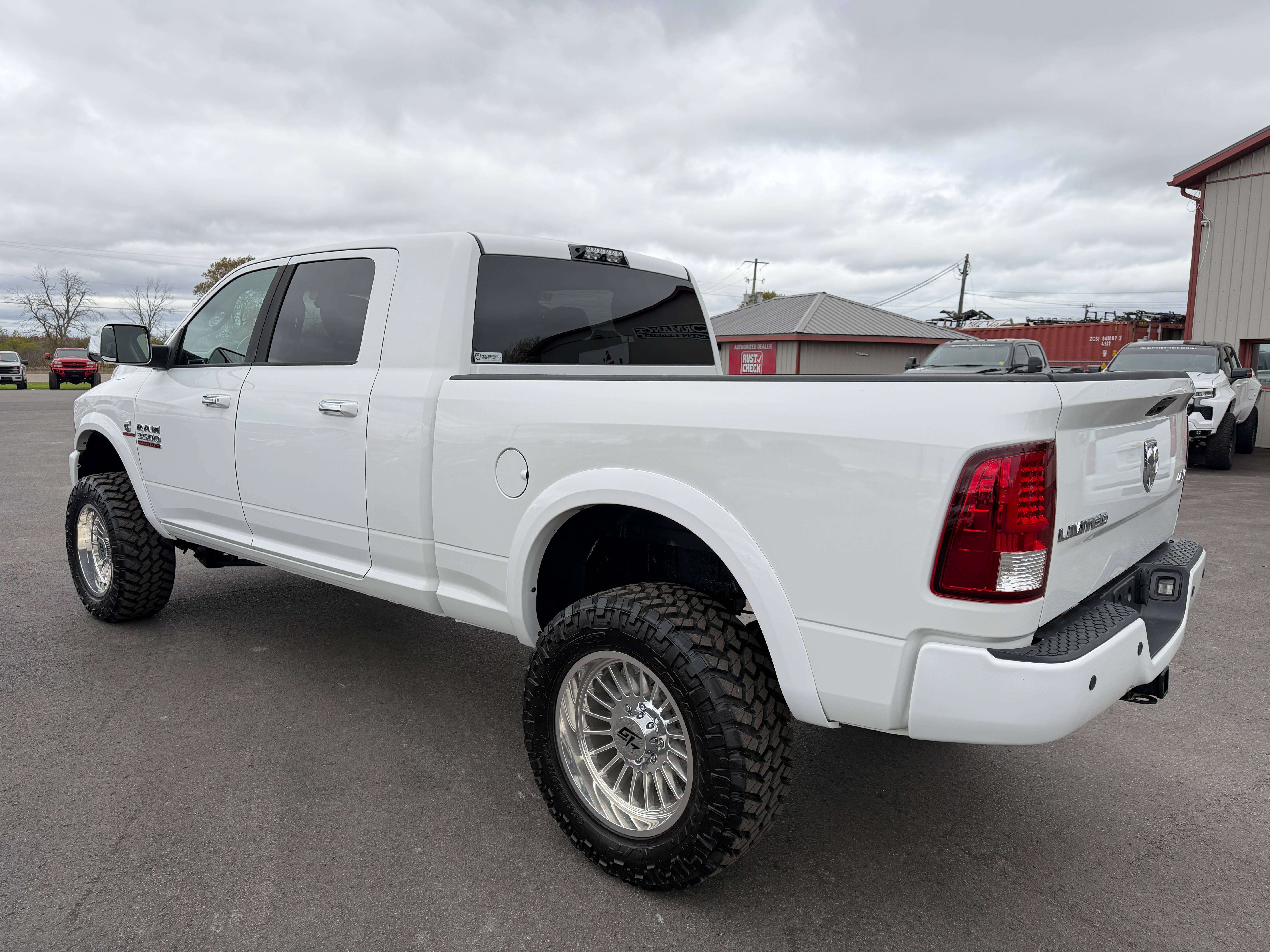2014 RAM 3500 Mega Cab