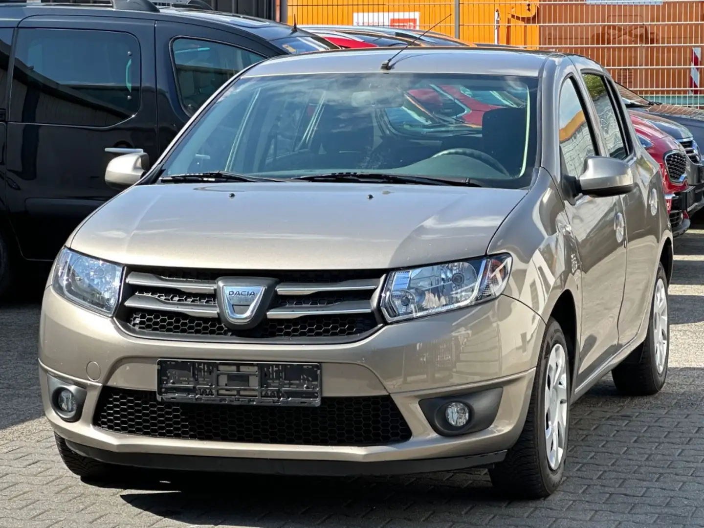 Dacia Sandero II Laureate Klima Beige - 1