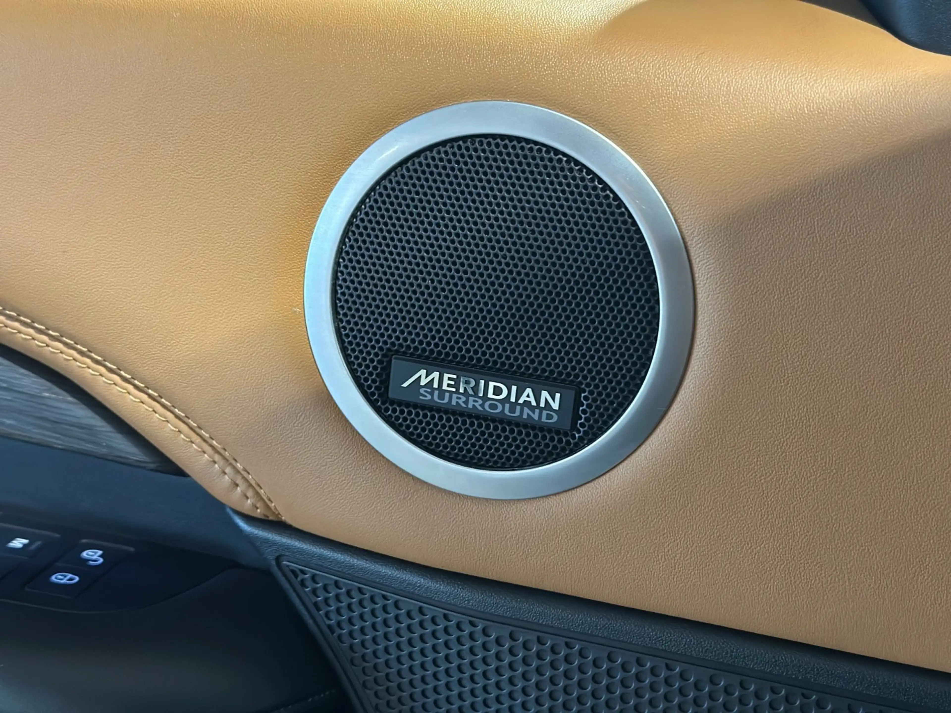 Land Rover Discovery 5 HSE Luxury SDV6 *7-Sitzer,HUD,Pano* — photo 15