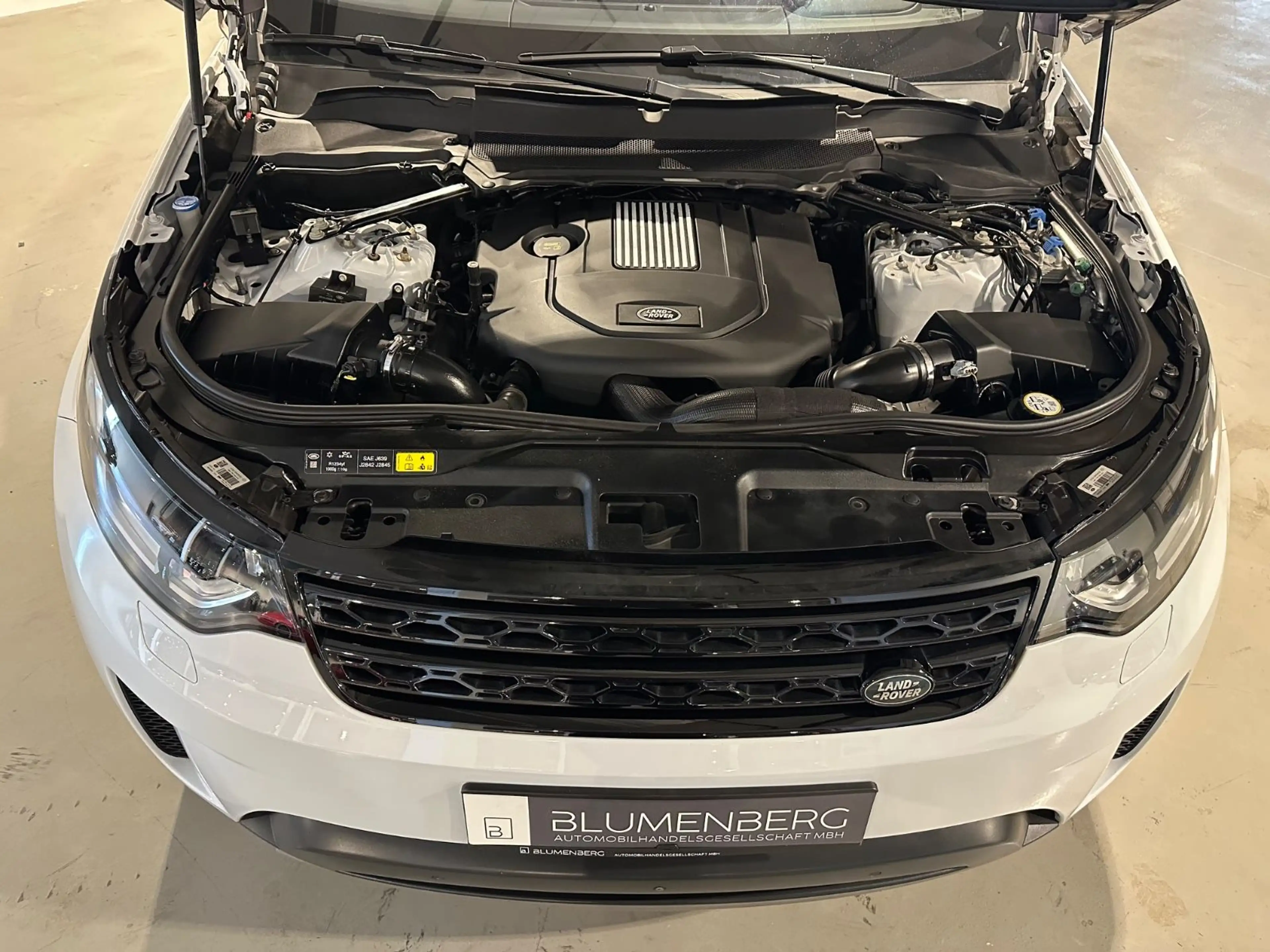 Land Rover Discovery 5 HSE Luxury SDV6 *7-Sitzer,HUD,Pano* — photo 9