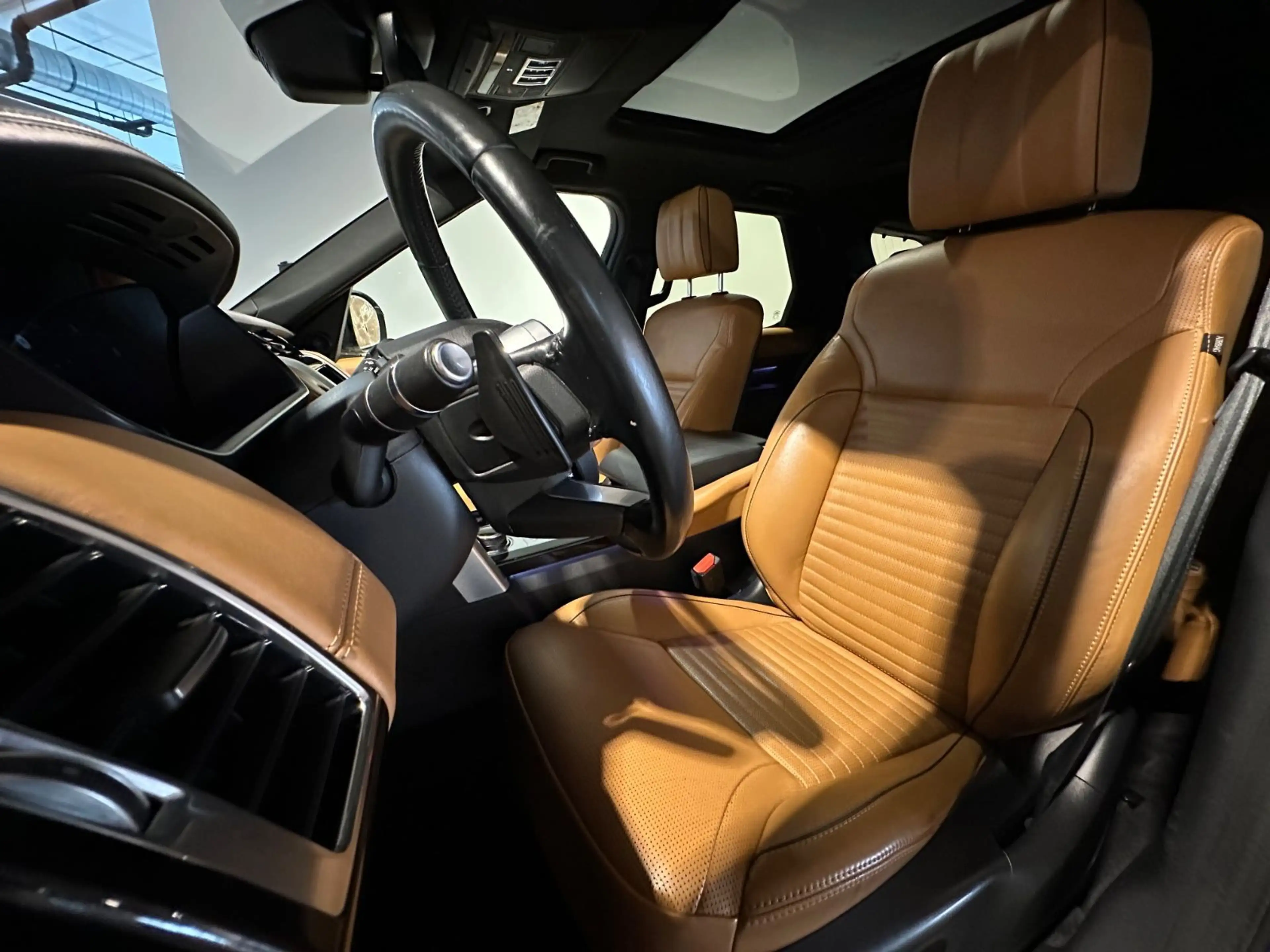 Land Rover Discovery 5 HSE Luxury SDV6 *7-Sitzer,HUD,Pano* — photo 11