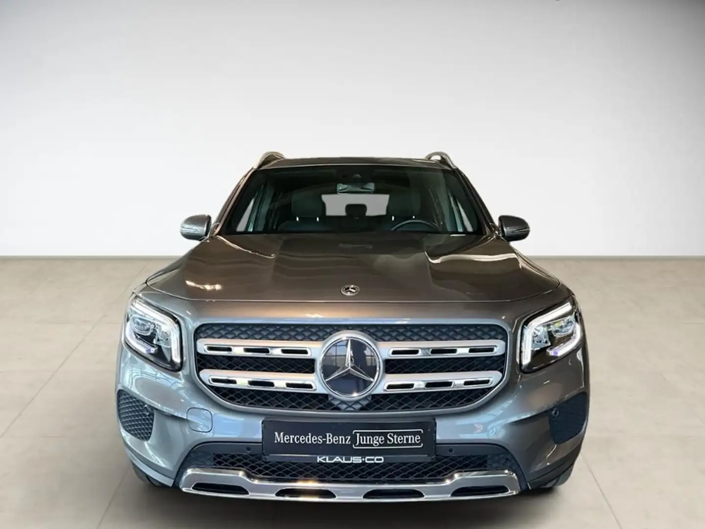 Mercedes-Benz GLB 220 d Progressive PDC SHZ LED SpurH el.Heck Grau - 2
