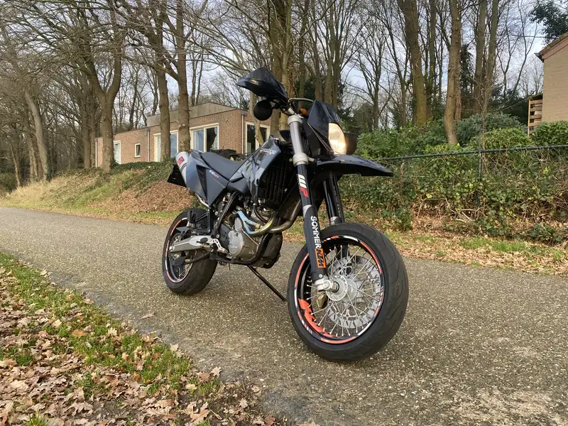 KTM 640 SM - foto 3