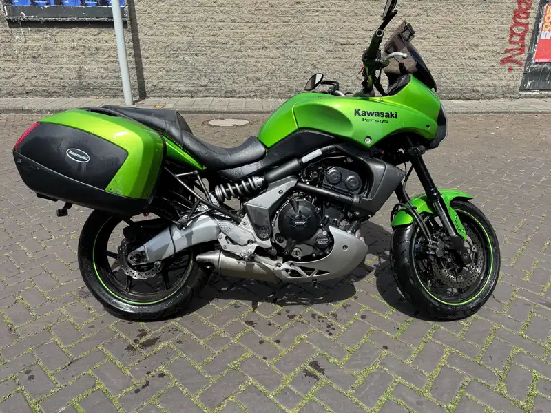 Kawasaki VERSYS 650 - foto 2