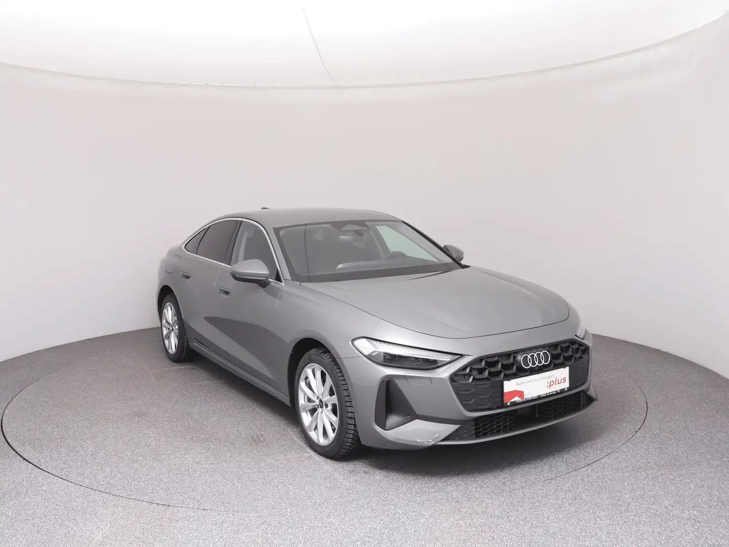 Audi A5 Limousine TFSI Grau - 2