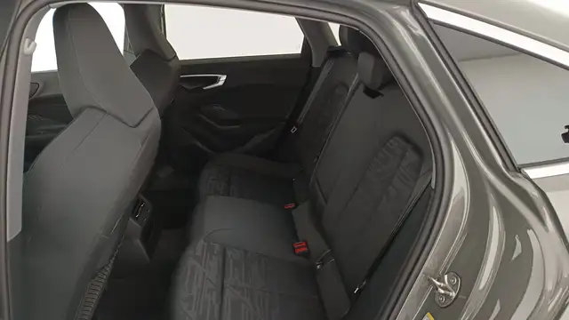 Audi A5 view 11