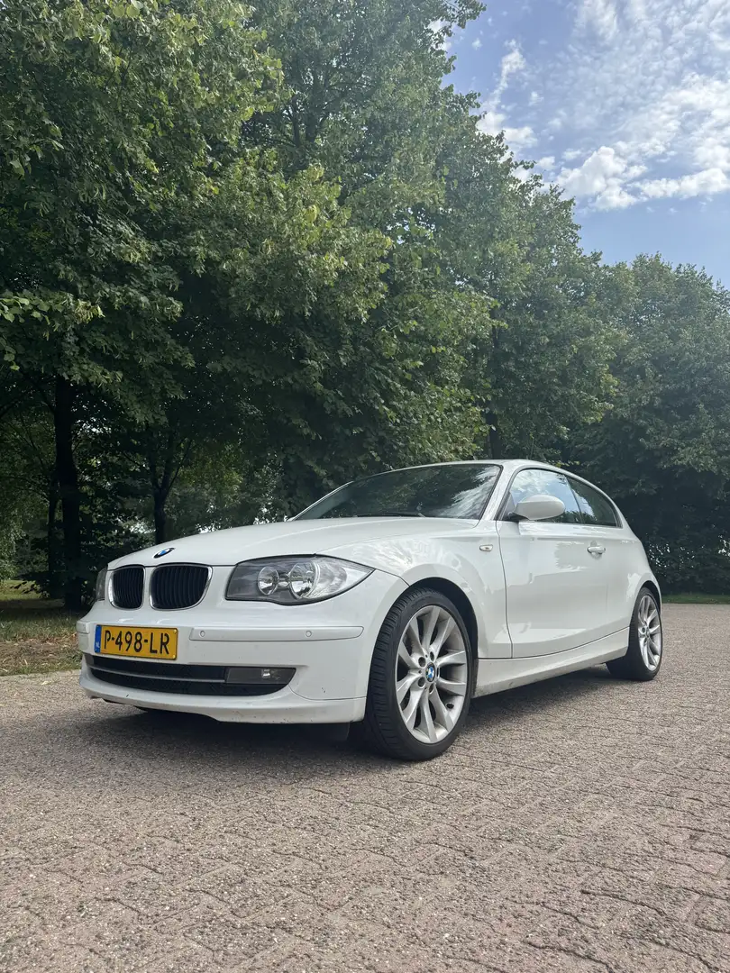 BMW 120 120i Weiß - 2