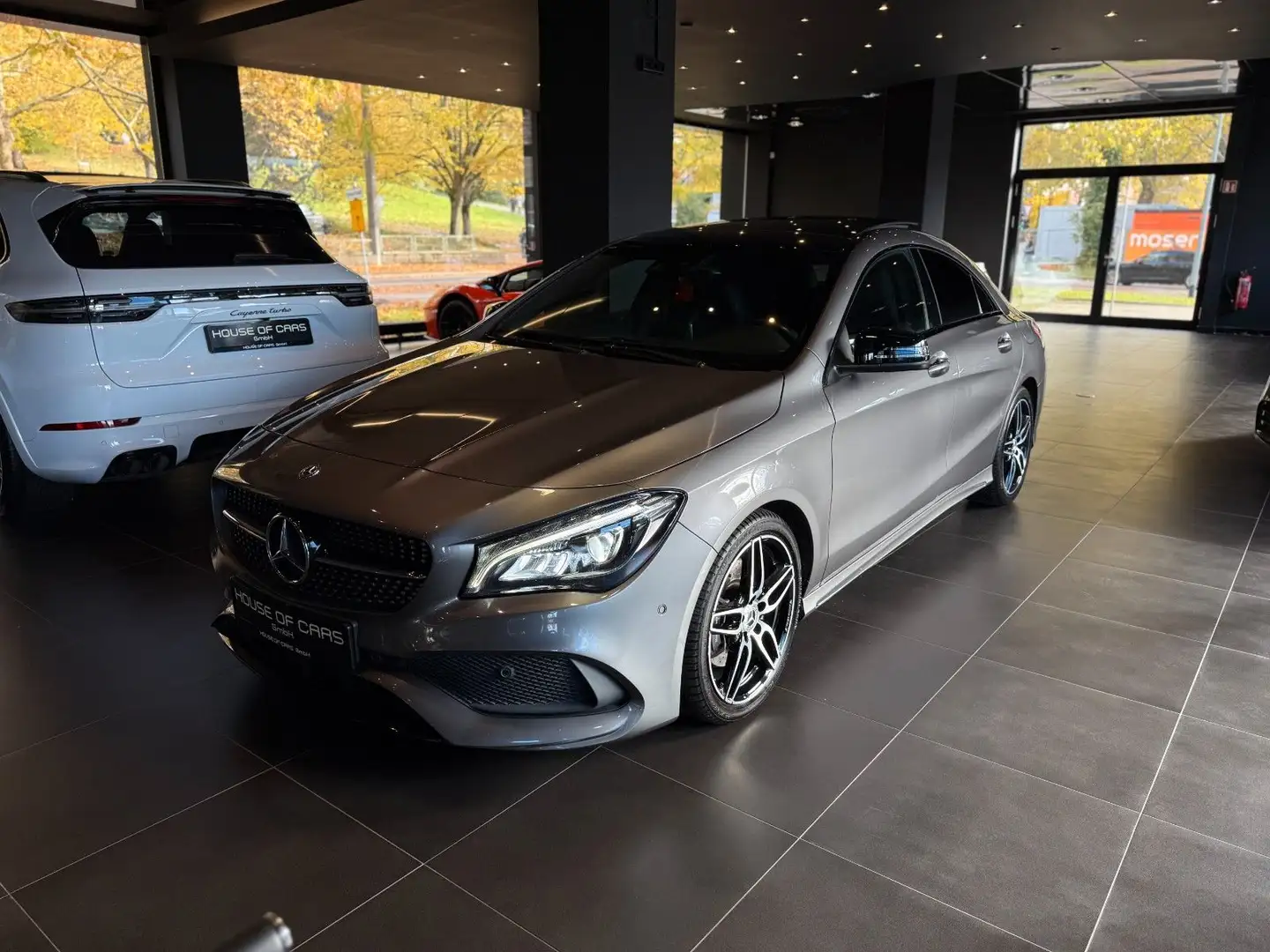 Mercedes-Benz CLA 220 d AMG-Line*Pano*Kamera*Ambiente*KeylessGo Grau - 1
