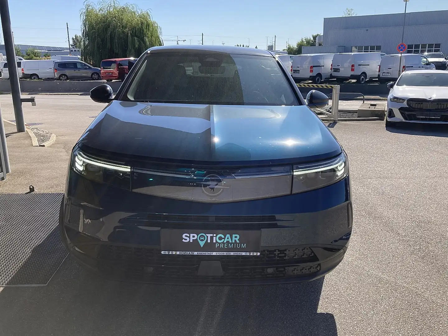 Opel Grandland 1.2 MHEV GS Aut.!LEDMATRIX,FOCAL,AHV,VOLL! Albastru - 2