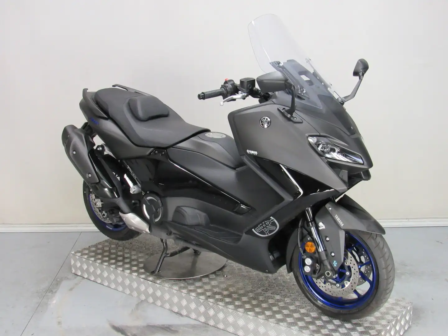Yamaha TMAX 560 ABS - 2