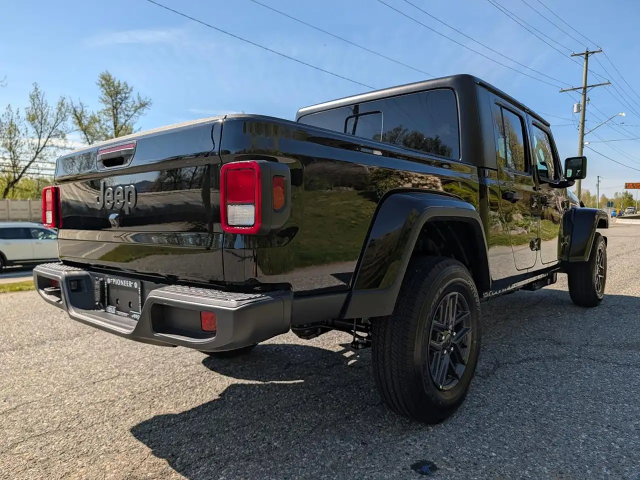 Jeep Gladiator photo Jeep Gladiator