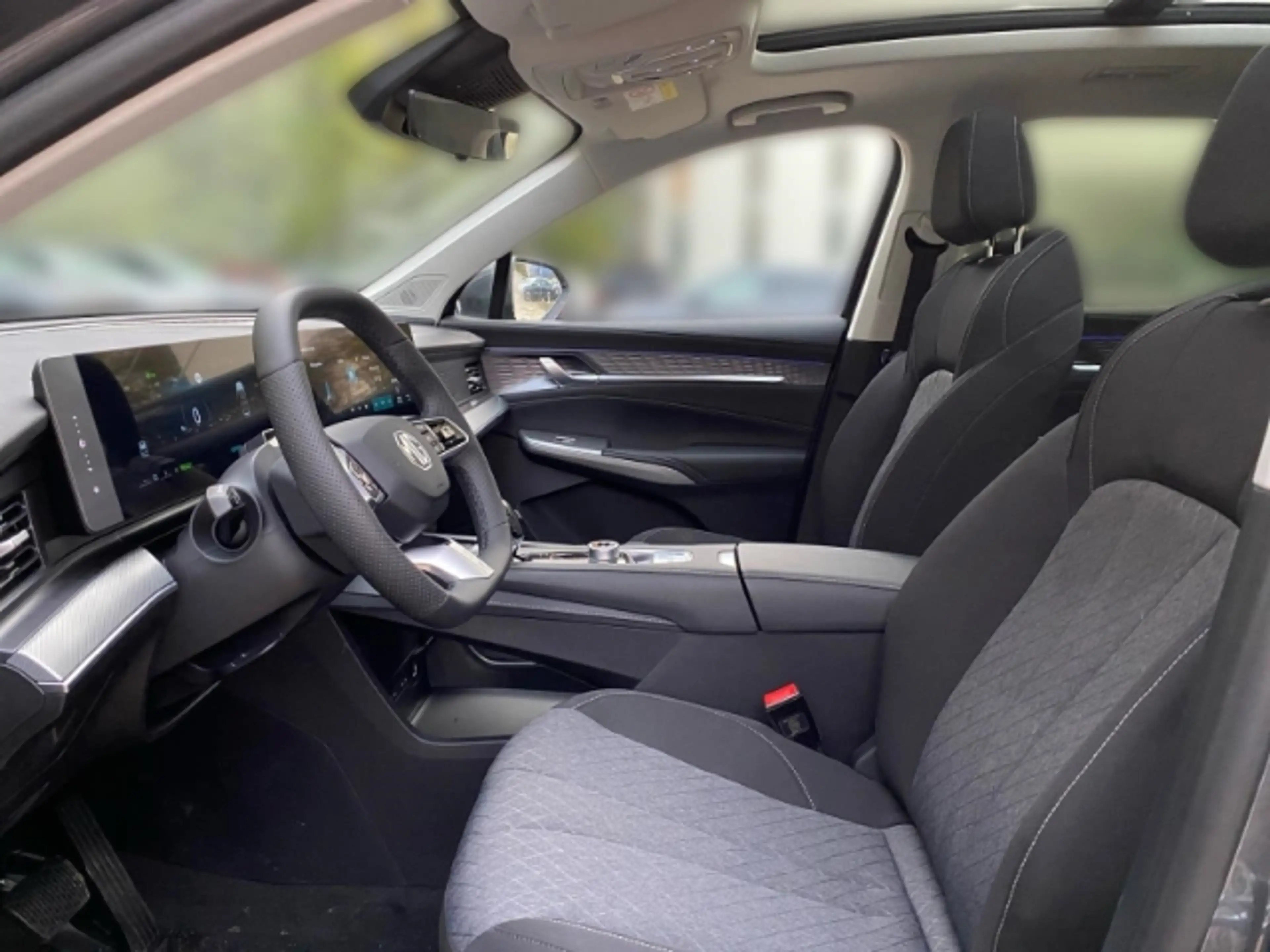 MG MGS9 7 Sitzer COMFORT+Pano+24,7kWh+100km+20Zoll+360 Gra — photo 7