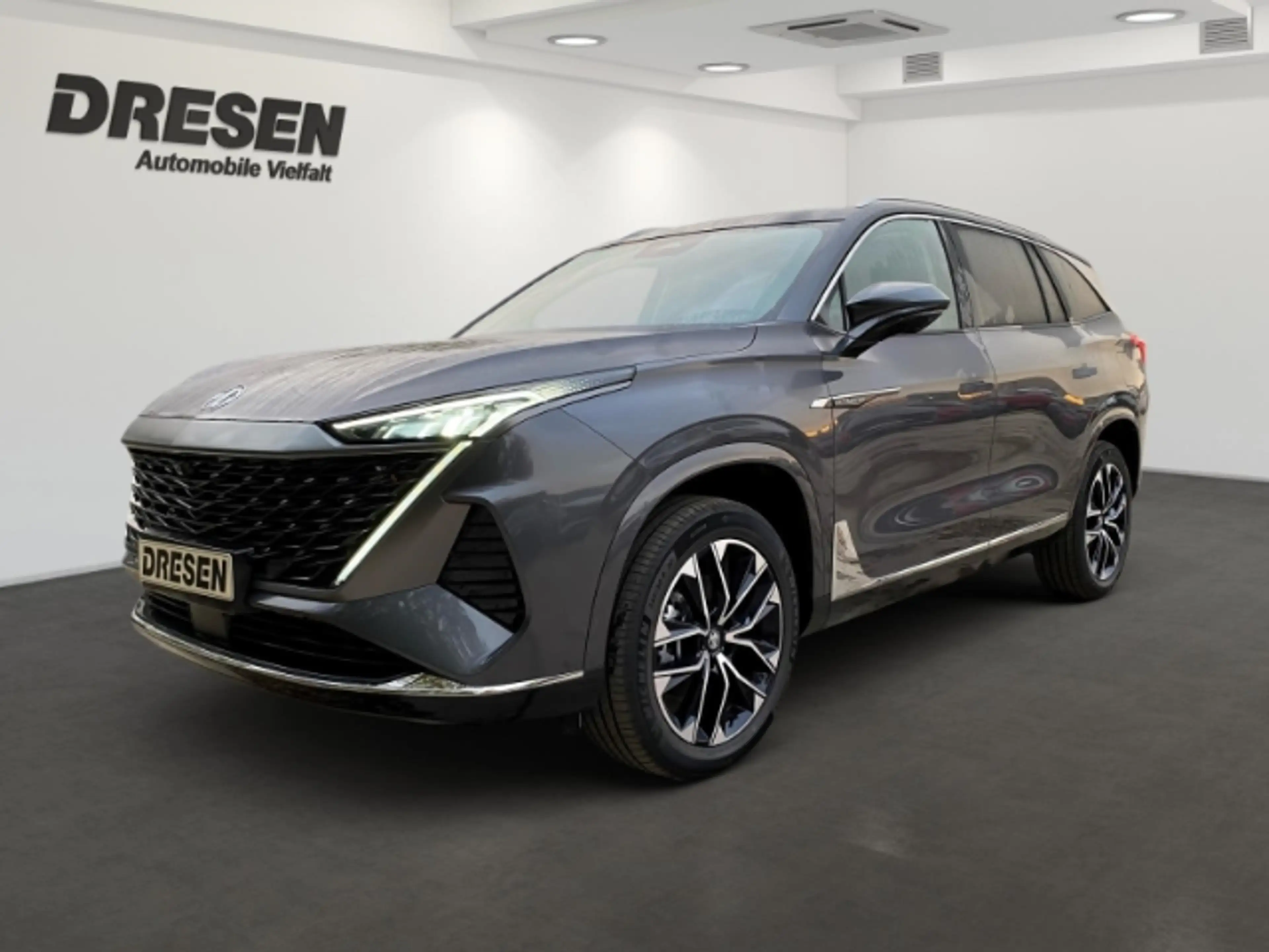 MG MGS9 7 Sitzer COMFORT+Pano+24,7kWh+100km+20Zoll+360 Gra