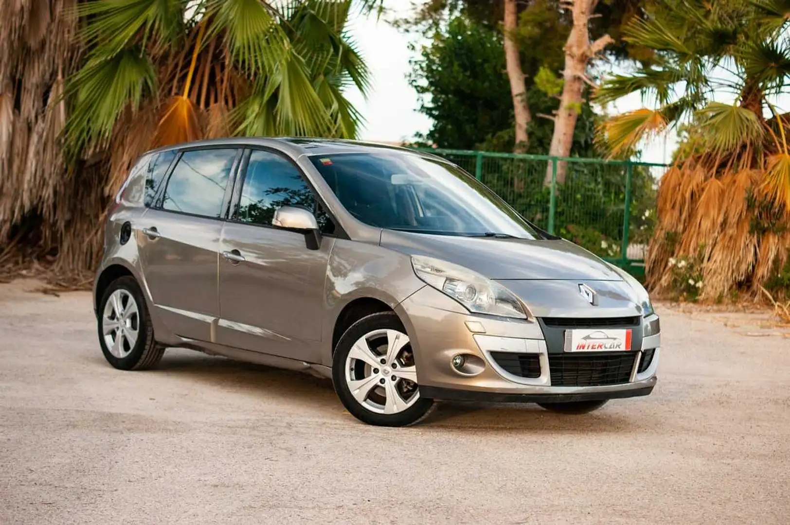 Renault Scenic ES - Mon5 1.5 dCi 105 EU4, Dynamique, 2009 - 2011 Beige - 1