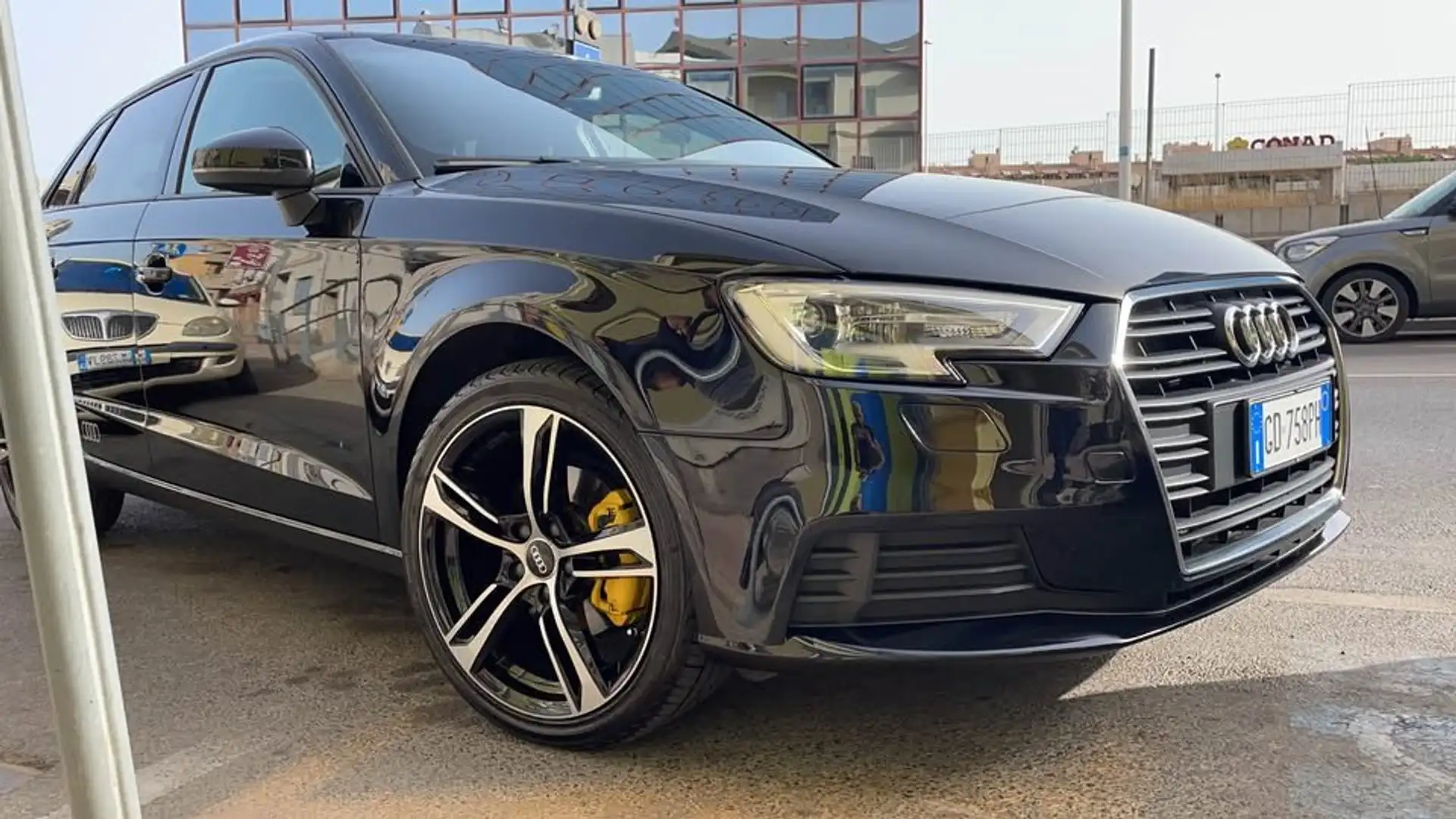 Audi A3 SPORTBACK Nero - 1