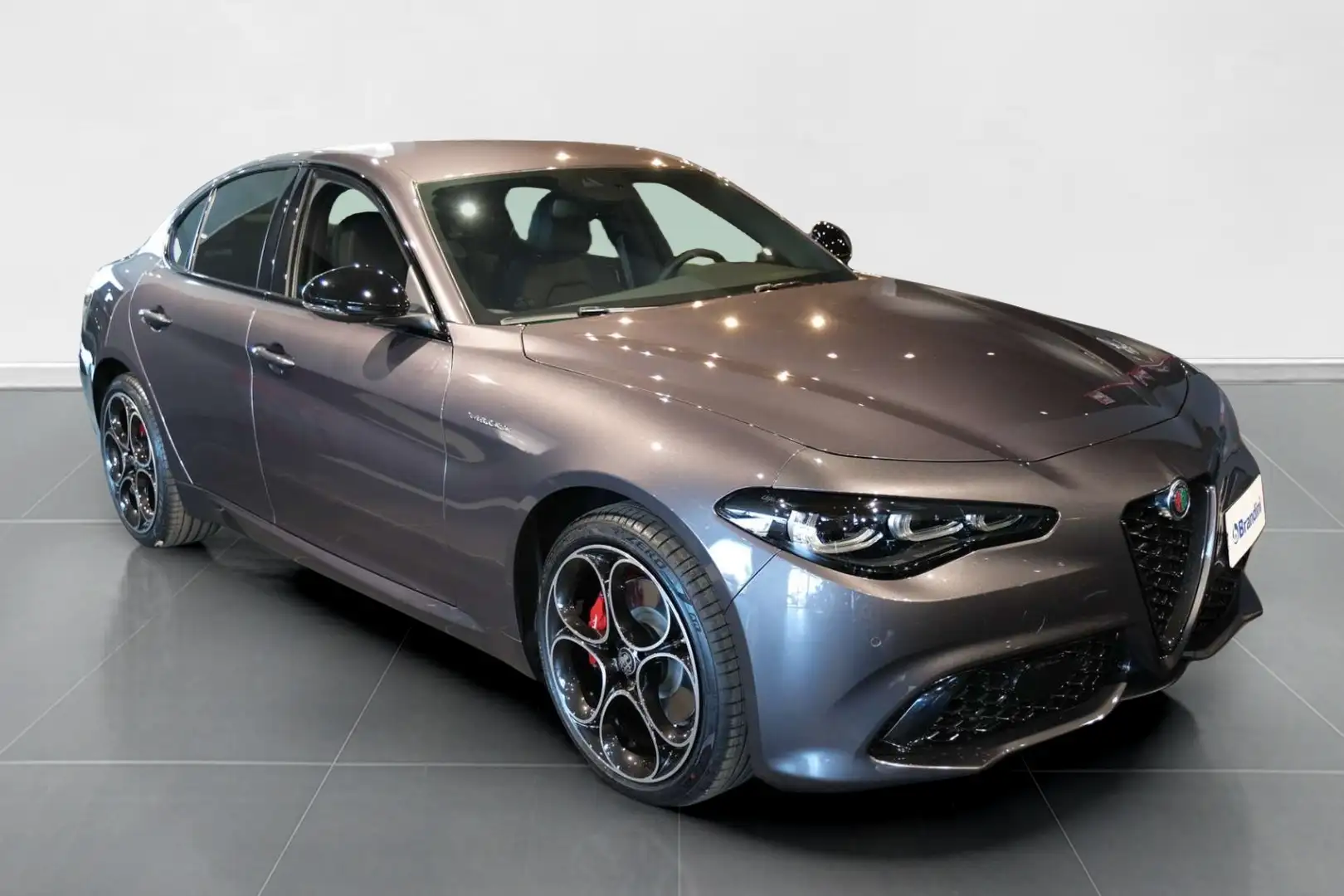 Alfa Romeo Giulia 2.2 Turbo Veloce Grigio - 2