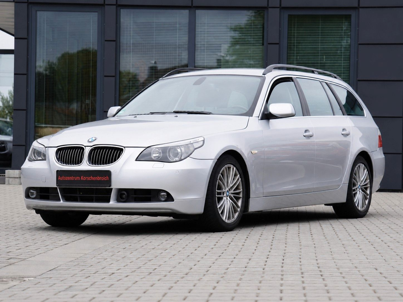 BMW 550 i Touring — photo 3