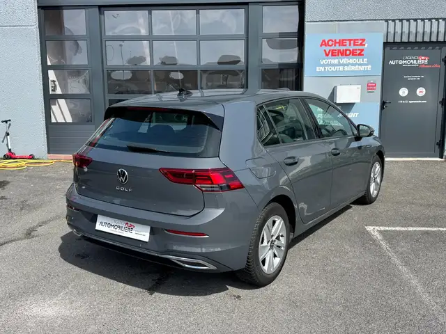 Volkswagen Golf view 7