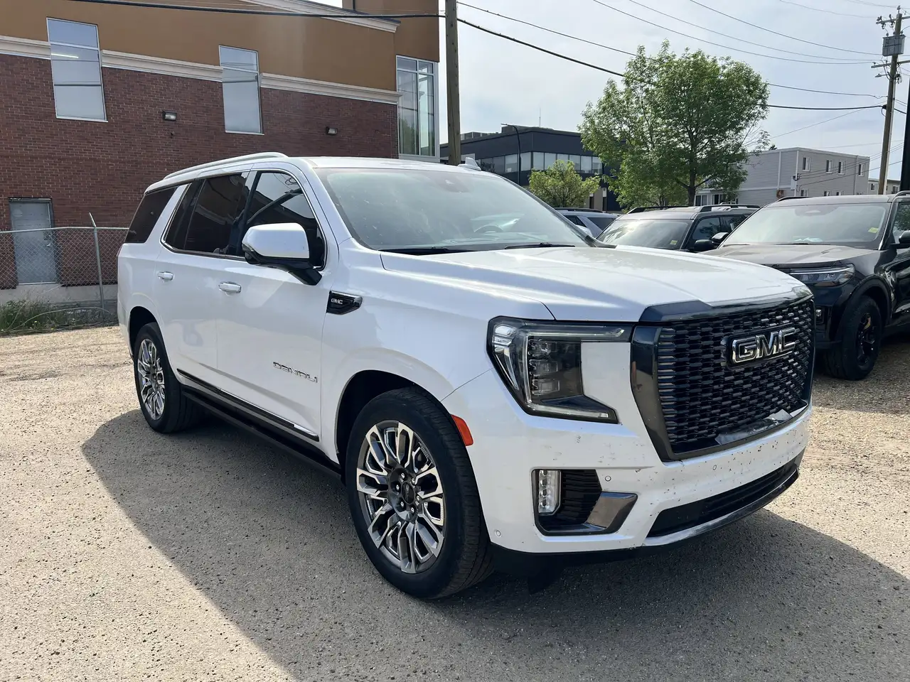 GMC Yukon снимка GMC Yukon