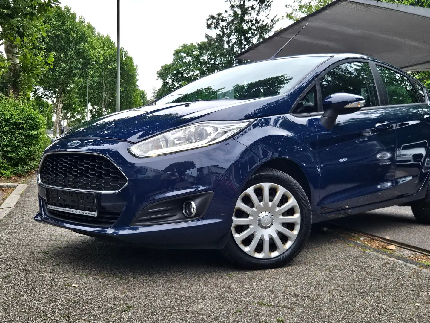Ford Fiesta Celebration Scheckheft gepflegt Klima GuterZustand Blau - 2