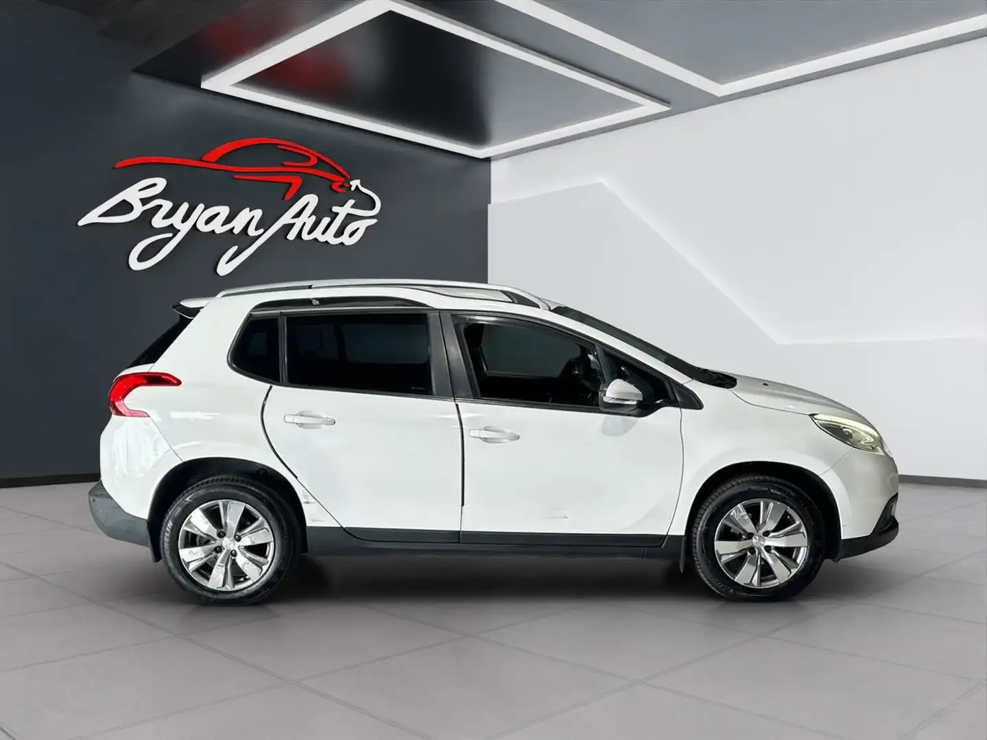 Peugeot 2008 1.6 e-hdi 8v URBAN CROSS - 1