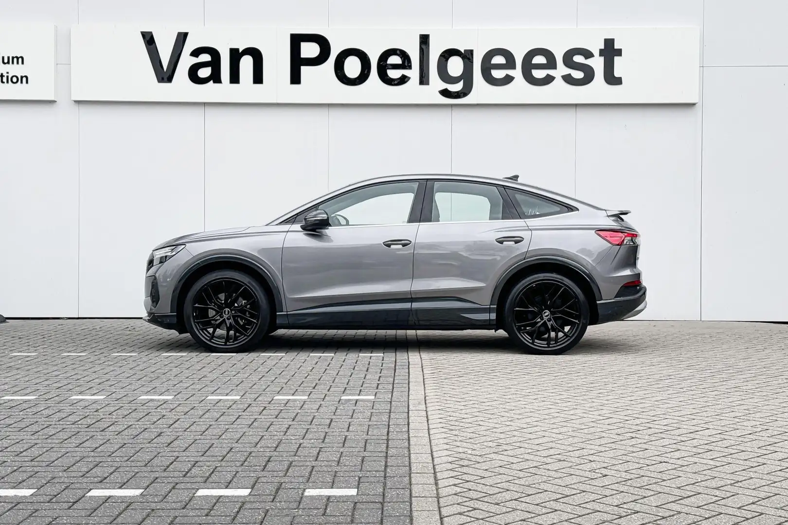 Audi Q4 e-tron Sportback 35 Advanced edition 55 kWh SONOS | Parke Grijs - 2
